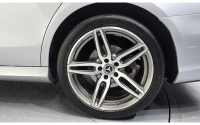 mercedes-benz-e-300 - 4