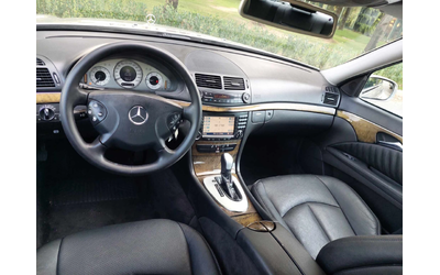 mercedes-benz-e-320 - 5