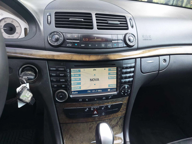 Mercedes-Benz E 320 CDI AVANTGARDE - автомобили, коли, обяви за нови и употребявани 9