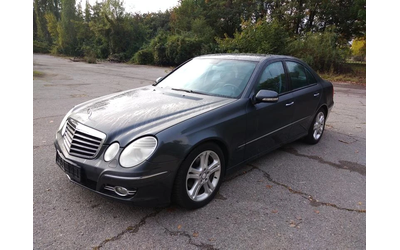 mercedes-benz-e-320 - 0