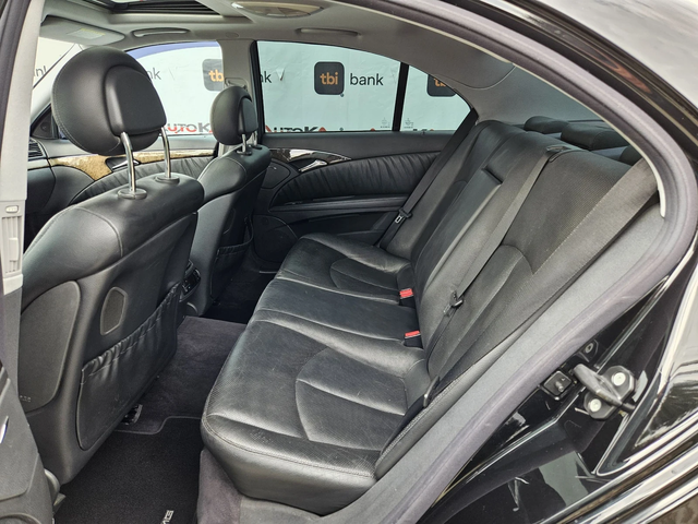 Mercedes-Benz E 320 3.2i-224кс= АВТОМАТ= 4Х4= ОБДУХВАНЕ= ШИБЕДАХ - автомобили, коли, обяви за нови и употребявани 8