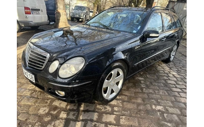 mercedes-benz-e-320 - 0