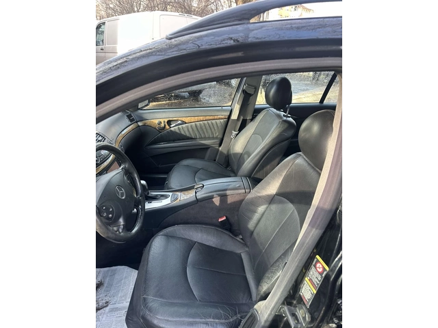 Mercedes-Benz E 320 - автомобили, коли, обяви за нови и употребявани 7