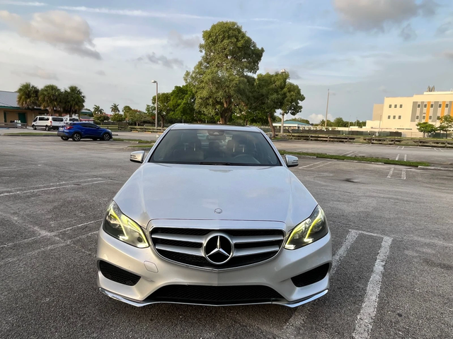 Mercedes-Benz E 350 AMG PACK* HARMAN* ЧЕРЕН ТАВАН - автомобили, коли, обяви за нови и употребявани 0