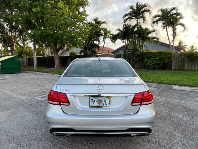 Mercedes-Benz E 350 AMG PACK* HARMAN* ЧЕРЕН ТАВАН - автомобили, коли, обяви за нови и употребявани 5