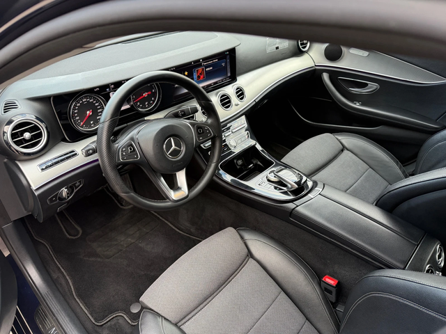 Mercedes-Benz E 350 D AMG - автомобили, коли, обяви за нови и употребявани 12