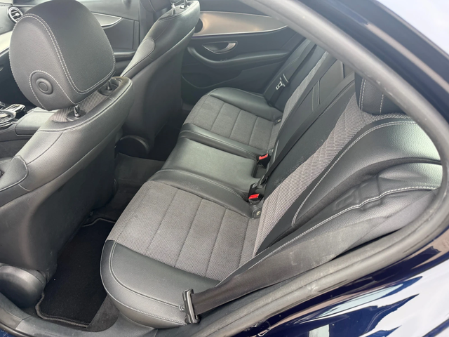 Mercedes-Benz E 350 D AMG - автомобили, коли, обяви за нови и употребявани 16