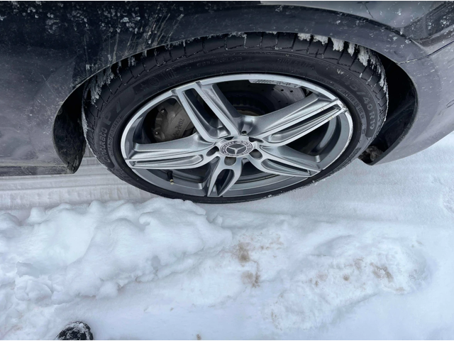 Mercedes-Benz E 350 видео на двигателя - автомобили, коли, обяви за нови и употребявани 6