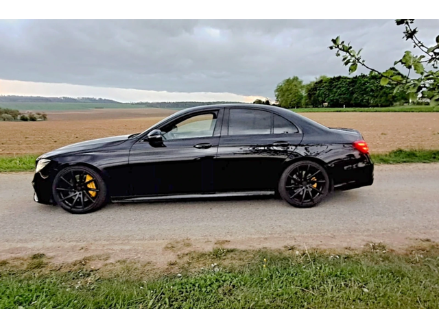 Mercedes-Benz E 350 Очакван Внос  E350d AMG Line* MULTIBEAM - автомобили, коли, обяви за нови и употребявани 1