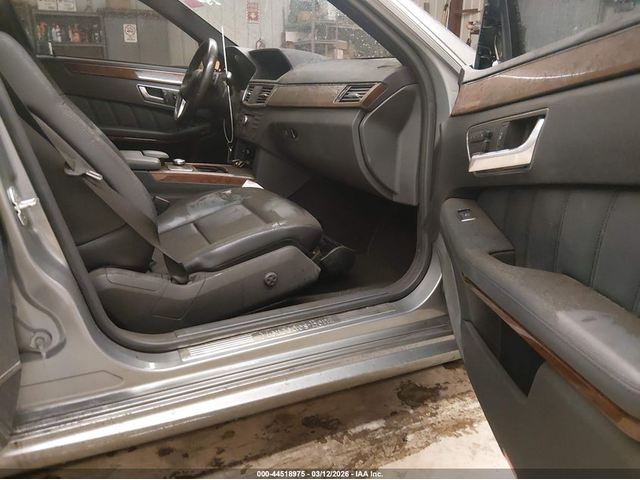 Mercedes-Benz E 350 3.5L V-6 DI, DOHC, VVT, 302HP Rear Wheel Drive - автомобили, коли, обяви за нови и употребявани 4