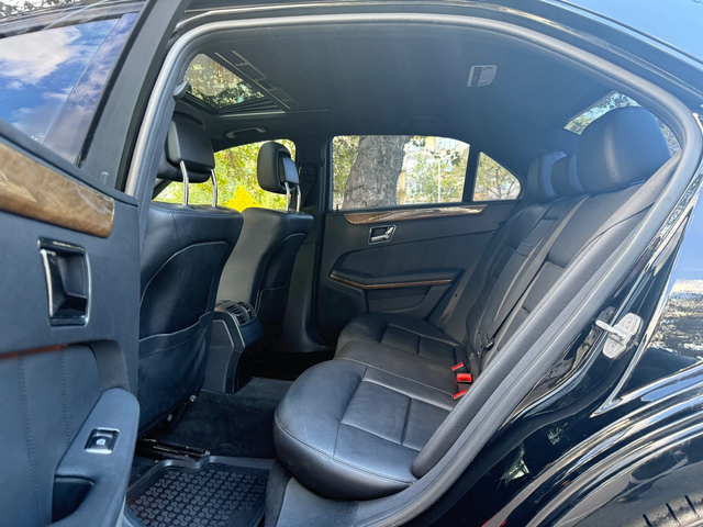 Mercedes-Benz E 350 ГАЗ* AMG-пакет* 4-MATIC* ПОДГРЕВ* АВТОПИЛОТ* Ел.Се - автомобили, коли, обяви за нови и употребявани 11