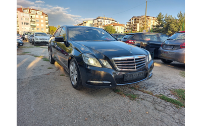 Mercedes-Benz E 350 3.0* BlueEFFICIENCY* 4-MATIC* F1* - автомобили, коли, обяви за нови и употребявани 6