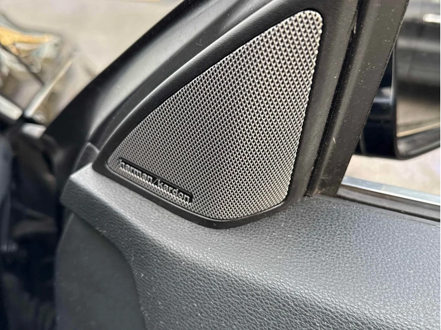 Mercedes-Benz E 350 * CARFAX * ЦЕНА ДО БГ - автомобили, коли, обяви за нови и употребявани 8