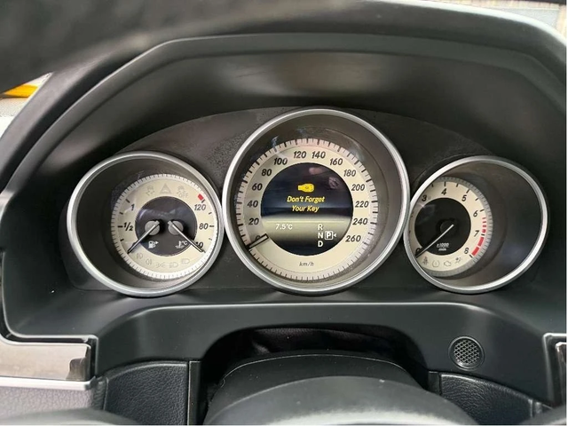 Mercedes-Benz E 350 * CARFAX * ЦЕНА ДО БГ - автомобили, коли, обяви за нови и употребявани 9