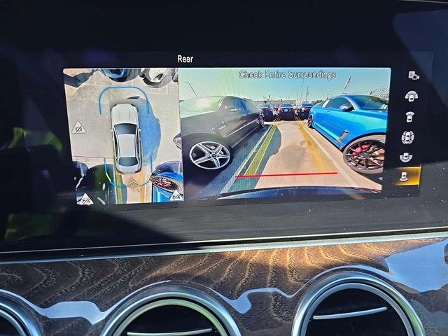 Mercedes-Benz E 350 - автомобили, коли, обяви за нови и употребявани 9