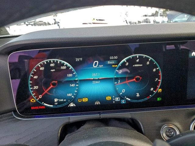 Mercedes-Benz E 350 4MATIC - автомобили, коли, обяви за нови и употребявани 3