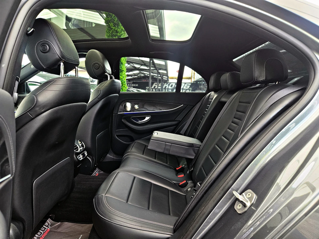 Mercedes-Benz E 350 AMG/GERMANY/PANO/DISTR/360CAM/ПОДГРЕВ/CAR PLAY/LIZ - автомобили, коли, обяви за нови и употребявани 15