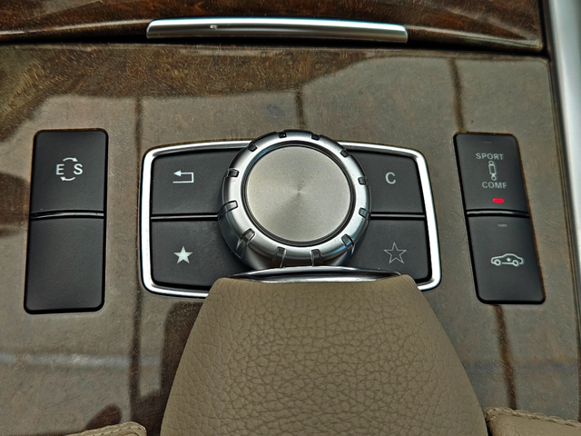 Mercedes-Benz E 350 AMG/4MАТ/FACE/HARMAN/CAMERA/ПОДГРЕВ/AIRMAT/AMBI/LI - автомобили, коли, обяви за нови и употребявани 10