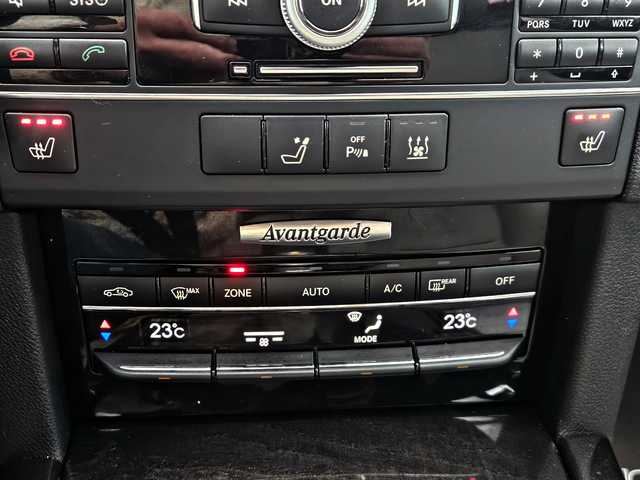 Mercedes-Benz E 350 AMG/AVANGARDE/ПОДГРЕВ/ПЕЧКА/AMBIENT/AUTO H/F1/LIZI - автомобили, коли, обяви за нови и употребявани 11