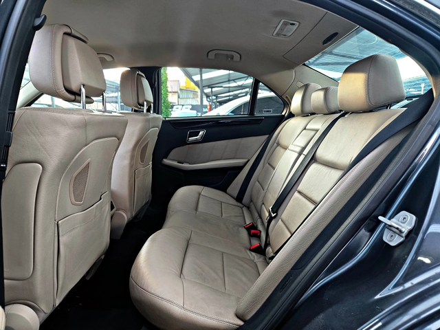 Mercedes-Benz E 350 AMG/4MATIC/DISTR/ПОДГРЕВ/ОБДУХ/МАСАЖИ/HARMAN/LIZIN - автомобили, коли, обяви за нови и употребявани 14