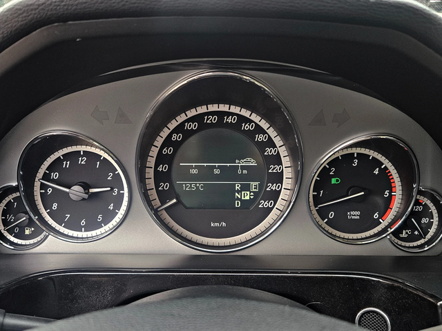 Mercedes-Benz E 350 AMG/4MATIC/DISTR/ПОДГРЕВ/ОБДУХ/МАСАЖИ/HARMAN/LIZIN - автомобили, коли, обяви за нови и употребявани 7