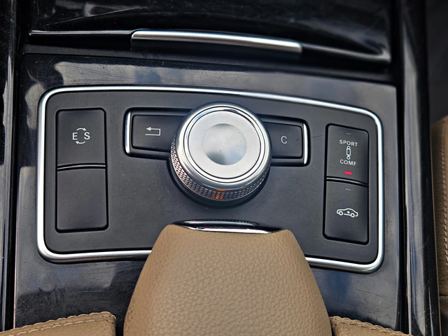 Mercedes-Benz E 350 AMG/4MATIC/DISTR/ПОДГРЕВ/ОБДУХ/МАСАЖИ/HARMAN/LIZIN - автомобили, коли, обяви за нови и употребявани 9