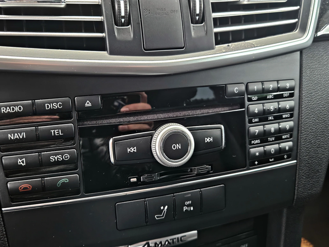 Mercedes-Benz E 350 AMG/4MATIC/GERMANY/AMBIENT/TEMPOMAT/AUTO HOLD/LIZI - автомобили, коли, обяви за нови и употребявани 11