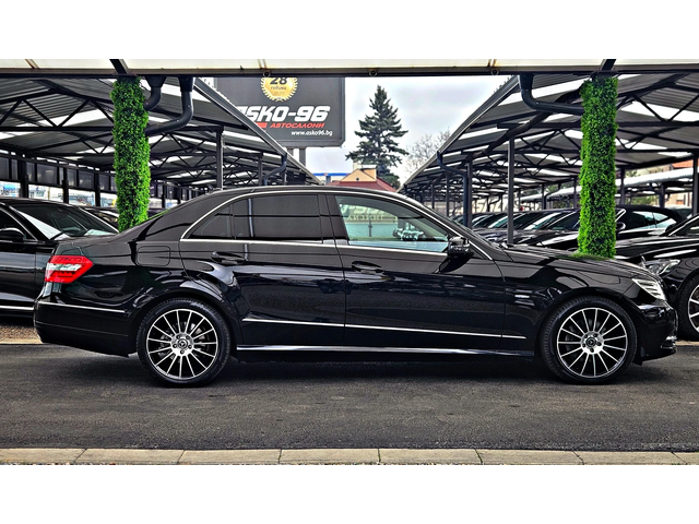Mercedes-Benz E 350 AMG/4MATIC/GERMANY/AMBIENT/TEMPOMAT/AUTO HOLD/LIZI - автомобили, коли, обяви за нови и употребявани 3