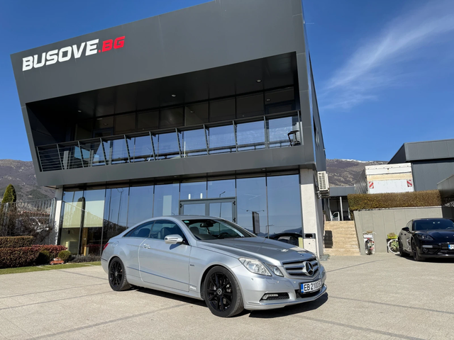 Mercedes-Benz E 350 CGI - автомобили, коли, обяви за нови и употребявани 0