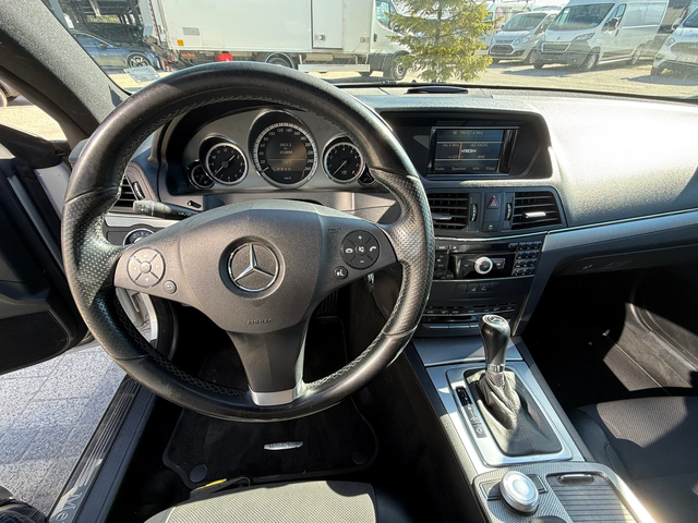 Mercedes-Benz E 350 CGI - автомобили, коли, обяви за нови и употребявани 11