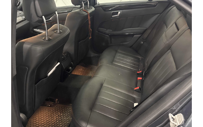 Mercedes-Benz E 350 4MATIC* КОжа* Подгрев* Кейлес* Blind Spot* ВИДЕО - автомобили, коли, обяви за нови и употребявани 11