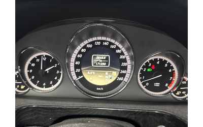 Mercedes-Benz E 350 4MATIC* КОжа* Подгрев* Кейлес* Blind Spot* ВИДЕО - автомобили, коли, обяви за нови и употребявани 6