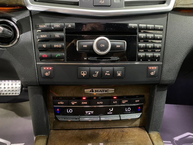 Mercedes-Benz E 350 4 Matic - автомобили, коли, обяви за нови и употребявани 11