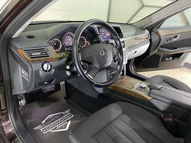Mercedes-Benz E 350 4 Matic - автомобили, коли, обяви за нови и употребявани 6