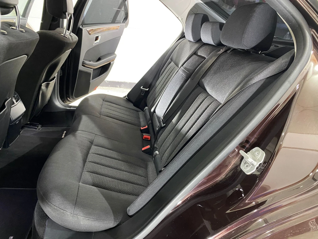 Mercedes-Benz E 350 4 Matic - автомобили, коли, обяви за нови и употребявани 9