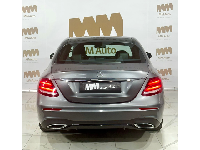Mercedes-Benz E 350 d* AMG* Bluetec* Night* 360* Distronic - автомобили, коли, обяви за нови и употребявани 4
