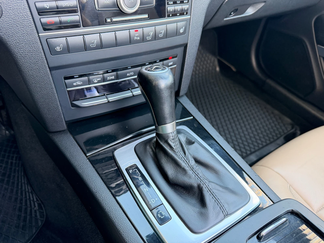 Mercedes-Benz E 350 КАБРИО / ТОП СЪСТОЯНИЕ - автомобили, коли, обяви за нови и употребявани 11