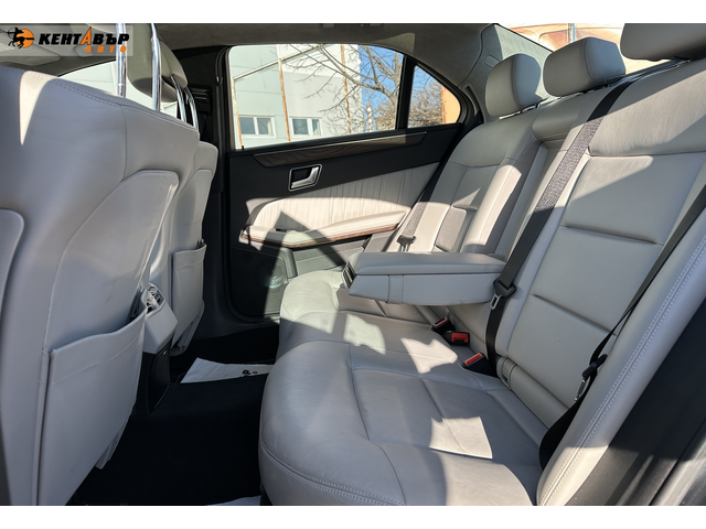Mercedes-Benz E 350 4Matic/Бензин/Дистроник/ГАРАНЦИЯ ОТ КЕНТАВЪР - автомобили, коли, обяви за нови и употребявани 8