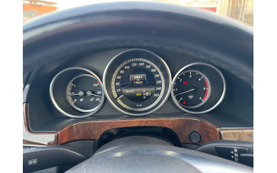 Mercedes-Benz E 350 Bluetec/4Matic/Panorama - автомобили, коли, обяви за нови и употребявани 10