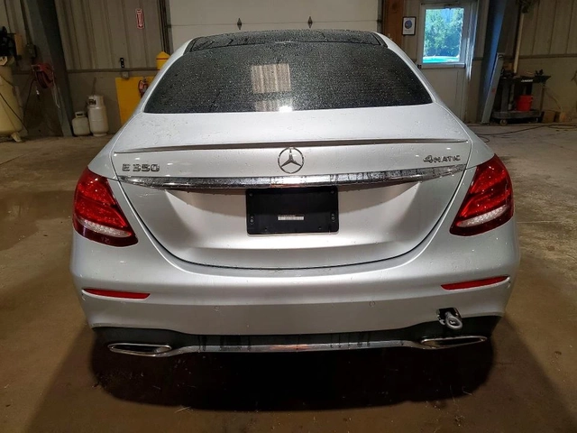 Mercedes-Benz E 350 4MATIC AMG PKG - автомобили, коли, обяви за нови и употребявани 5