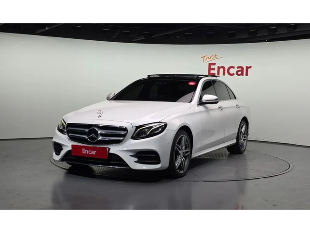 Mercedes-Benz E 350 AMG* 360* ПОДГРЕВ* ШИБЕДАХ* ЛИЗИНГ - автомобили, коли, обяви за нови и употребявани 0