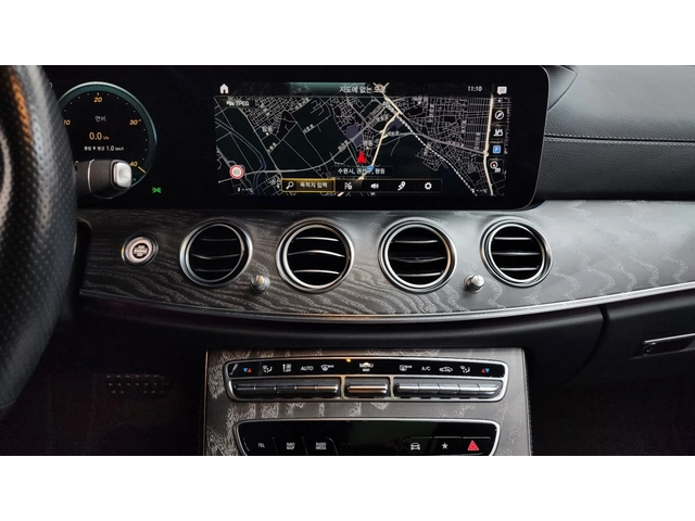Mercedes-Benz E 350 2021* AMG LINE* BURMASTER* HUD* 360* DIS* КРАЙНА Ц - автомобили, коли, обяви за нови и употребявани 9