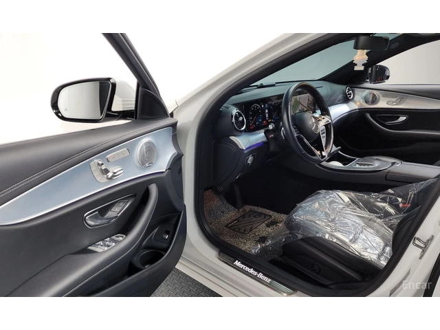 Mercedes-Benz E 350 4MATIC* BURMESTER* ОБДУХВАНЕ* ХЕДЪП* ДИСТРОНИК* 36 - автомобили, коли, обяви за нови и употребявани 5