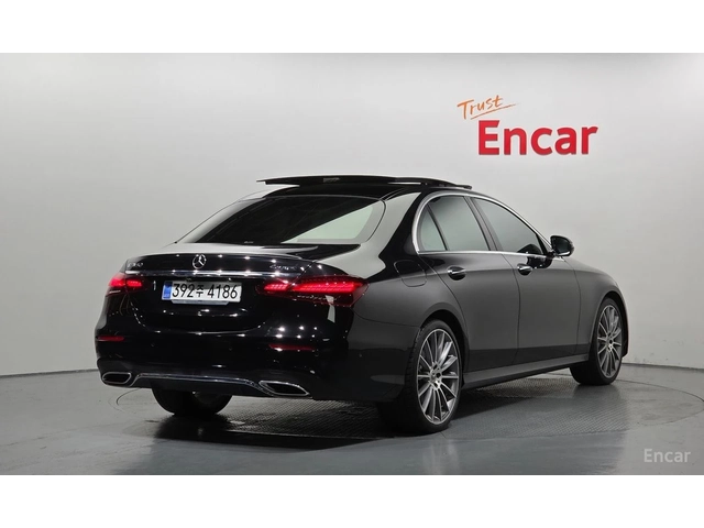 Mercedes-Benz E 350 AMG* LINE* 4MATIC* BURMESTER* ОБДУХВАНЕ* ДИСТРОНИК - автомобили, коли, обяви за нови и употребявани 1