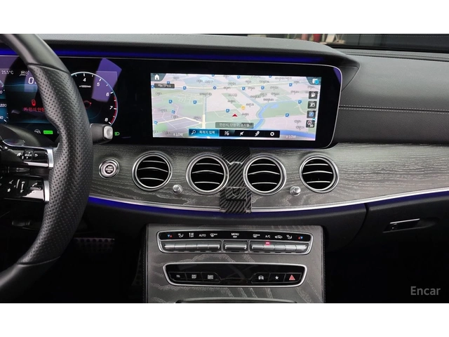 Mercedes-Benz E 350 AMG* LINE* 4MATIC* BURMESTER* ОБДУХВАНЕ* ДИСТРОНИК - автомобили, коли, обяви за нови и употребявани 9