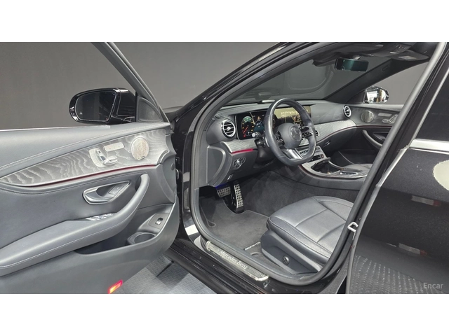 Mercedes-Benz E 350 4MATIC AMG* HUD* КОЖА* ОБДУХВ* НАВИ* ПАНО - автомобили, коли, обяви за нови и употребявани 8
