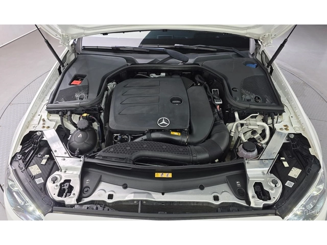 Mercedes-Benz E 350 AMG* LINE* 4MATIC* BURMESTER* ДИСТРОНИК* ХЕДЪП* 36 - автомобили, коли, обяви за нови и употребявани 16