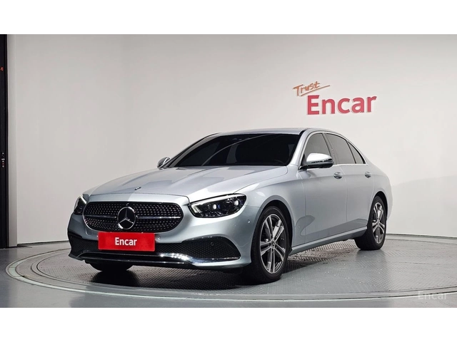 Mercedes-Benz E 350 4MATIC* BURMESTER* ОБДУХВАНЕ* ДИСТРОНИК* ХЕДЪП* - автомобили, коли, обяви за нови и употребявани 0