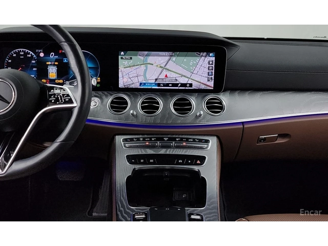Mercedes-Benz E 350 4MATIC* BURMESTER* ОБДУХВАНЕ* ДИСТРОНИК* ХЕДЪП* - автомобили, коли, обяви за нови и употребявани 9