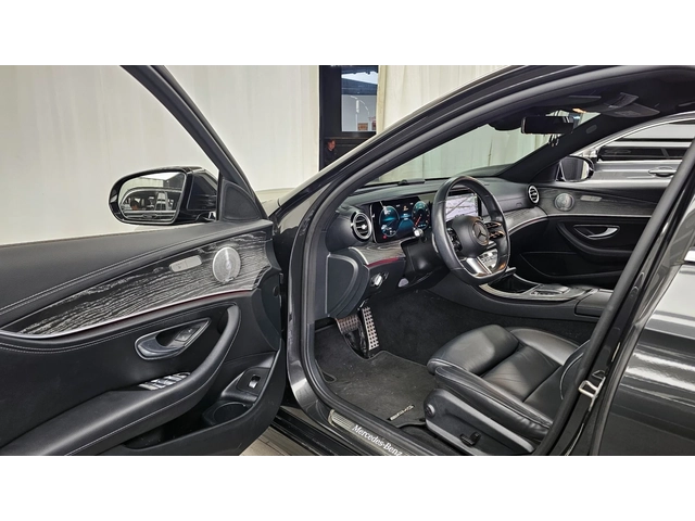 Mercedes-Benz E 350 4MATIC AMG Line Edition - автомобили, коли, обяви за нови и употребявани 8